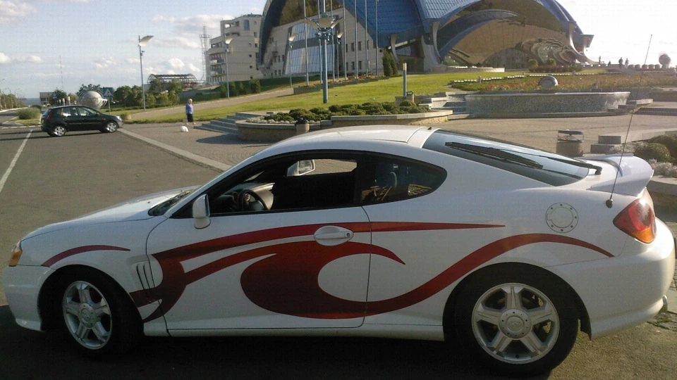 Hyundai Tiburon тибуроша) 2