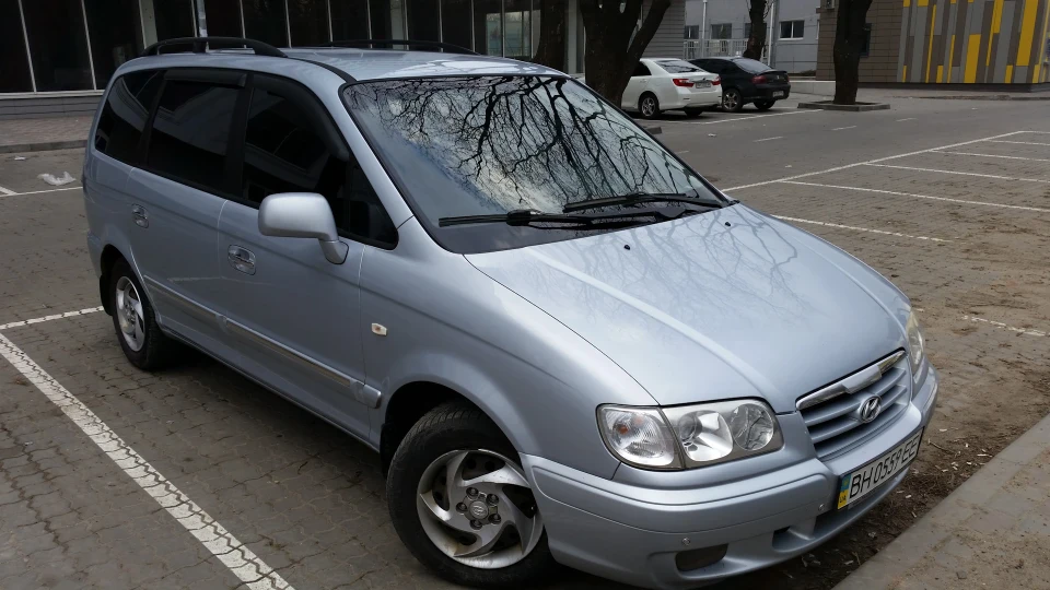 Hyundai Trajet 2