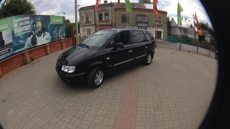 Hyundai Trajet 2