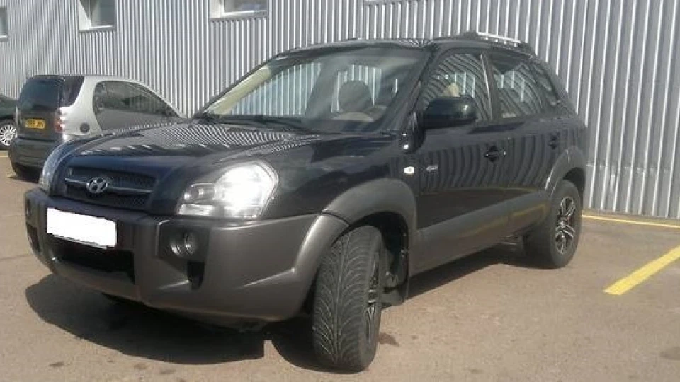 Hyundai Tucson 2-х літрова колісниця 4