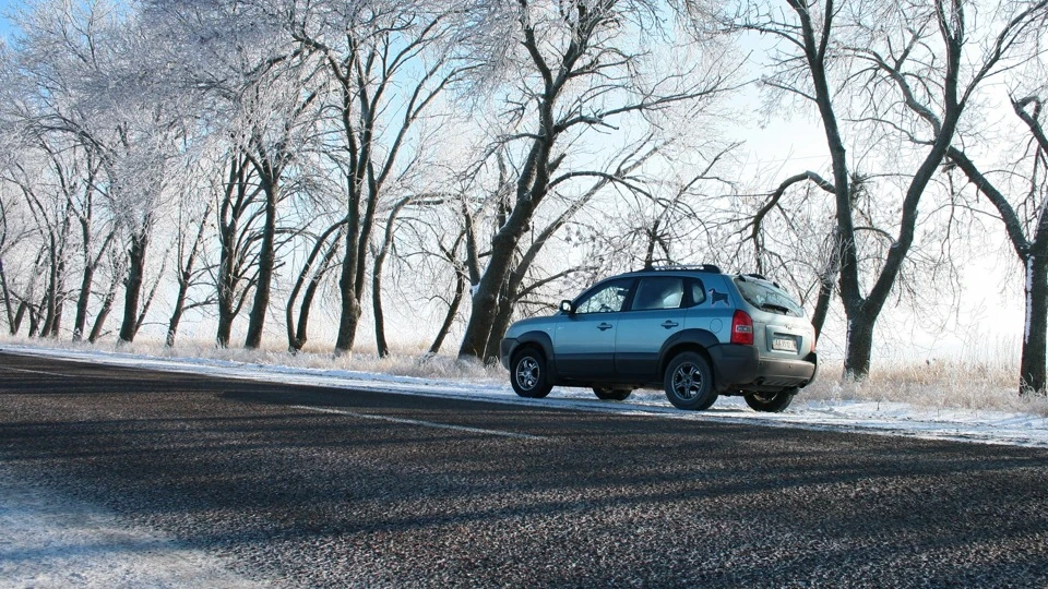 Hyundai Tucson 2.0 CRDi 4WD AT Blue sky 3