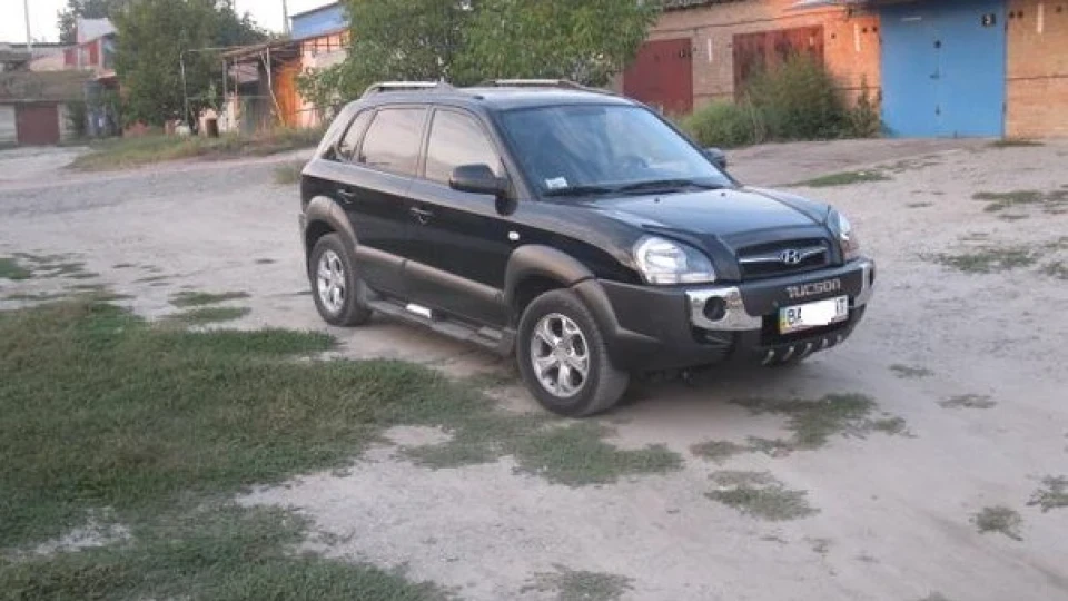 Hyundai Tucson 2.0 CRDI 4WD AT 2
