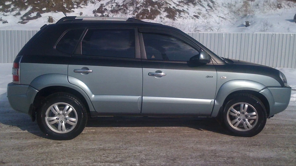 Hyundai Tucson 2.0 CRDI 3