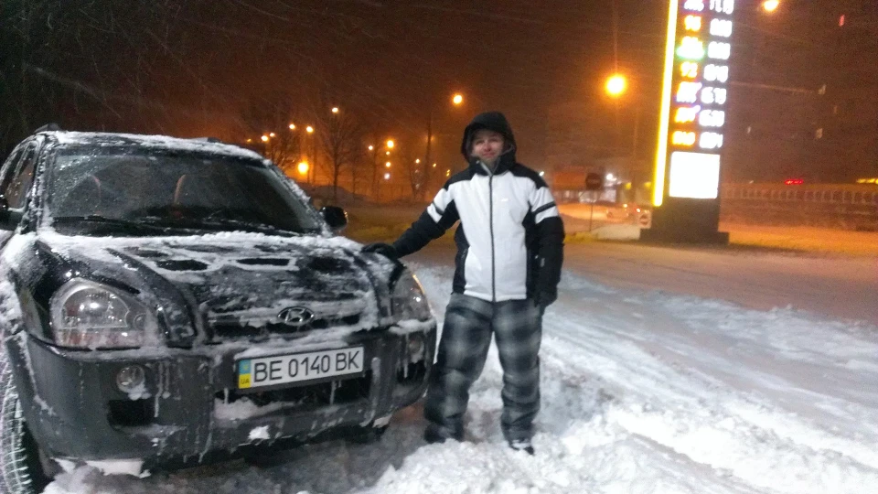 Hyundai Tucson 2.0 MT 4WD 2