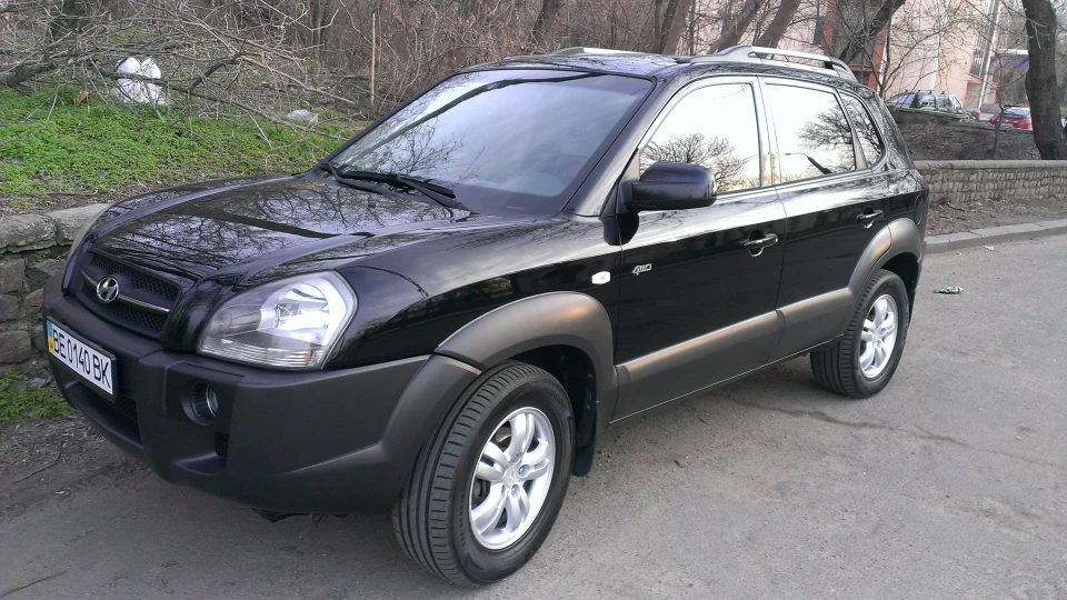Hyundai Tucson 2.0 MT 4WD 4