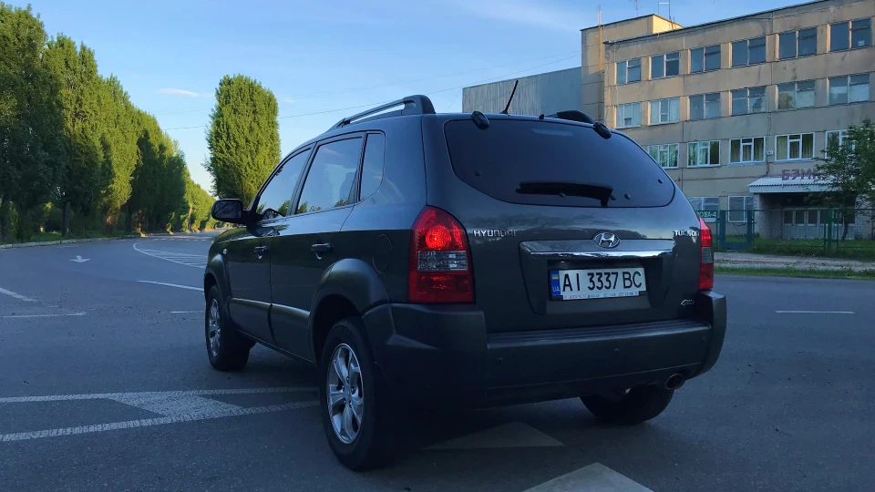 Hyundai Tucson 2.0 TOP 2