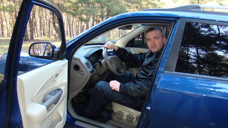 Hyundai Tucson 4WD КросАвер 2