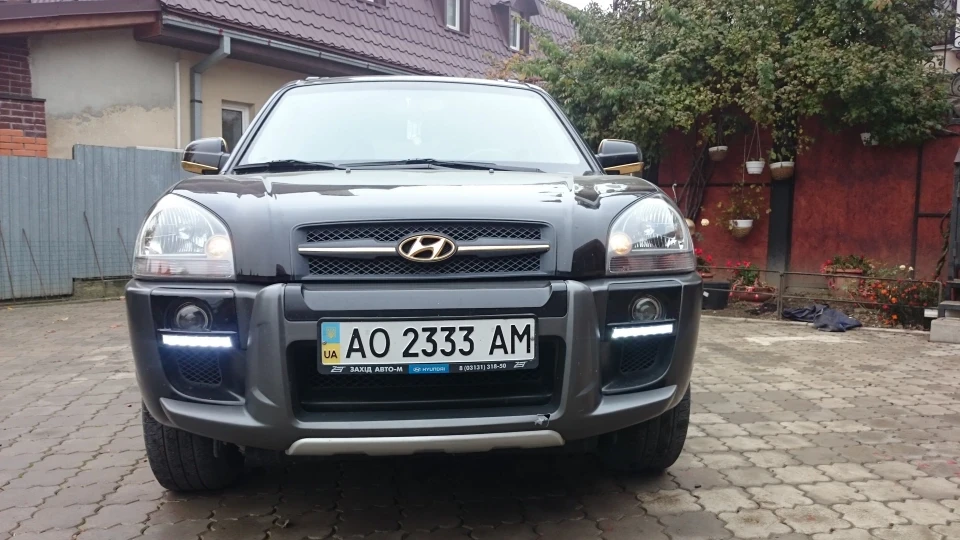 Hyundai Tucson BLACK & GOLD 4