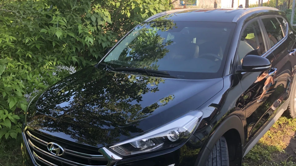 Hyundai Tucson Black Phantom