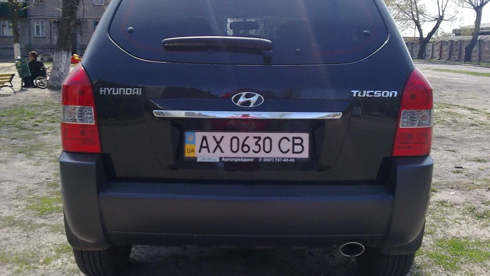Hyundai Tucson Чорний метталік(2.0) 2