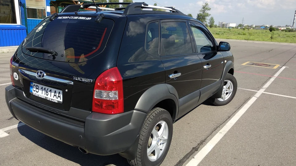 Hyundai Tucson Ebony black 2.0 4WD 2