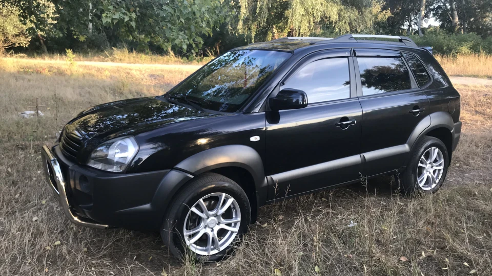 Hyundai Tucson Tractor
