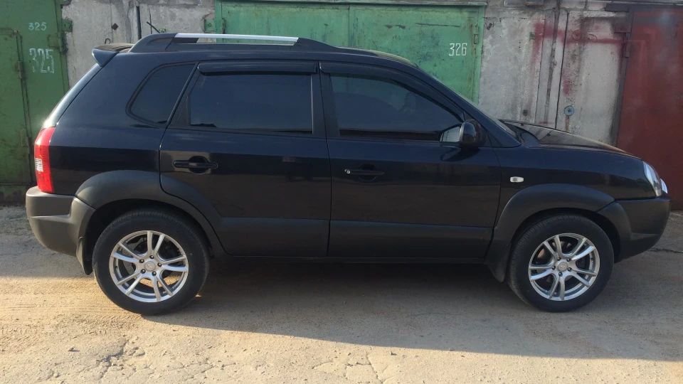 Hyundai Tucson Tractor 3