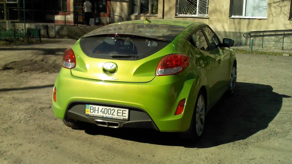 Hyundai Veloster Космічна жаба 2