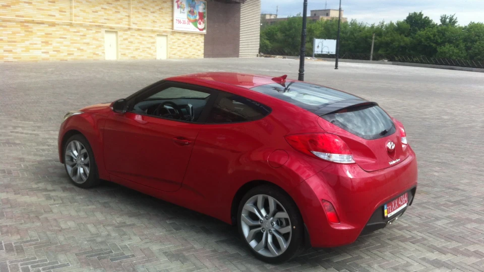 Hyundai Veloster Червоний комісар!!! )))) 3