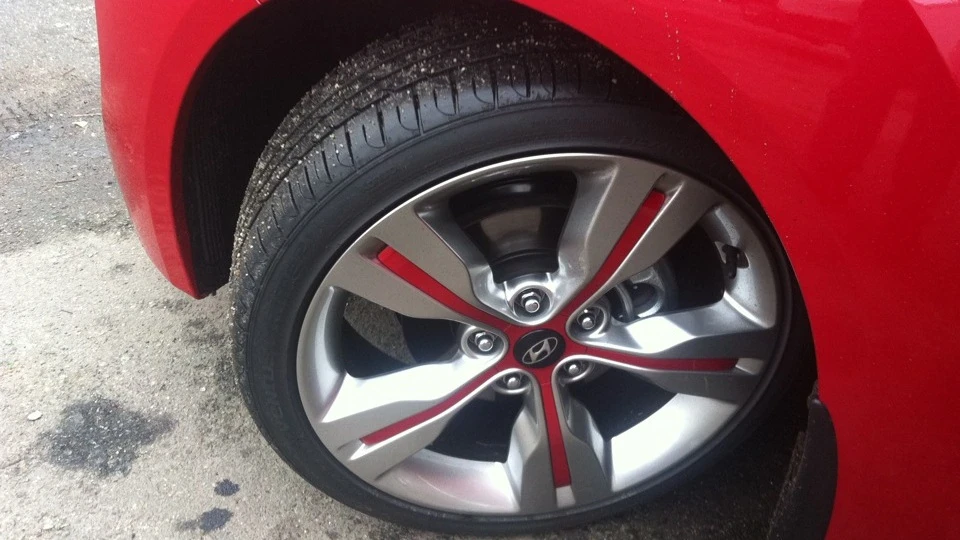 Hyundai Veloster VELOSTER-RED SHARK 5