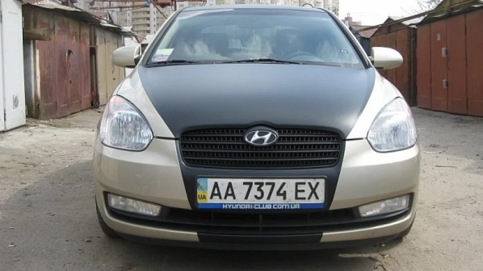 Hyundai Verna 1,4 АТ Biege