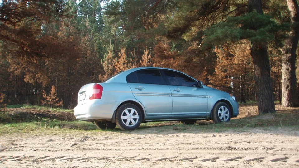 Hyundai Verna 1.6 м/т 5