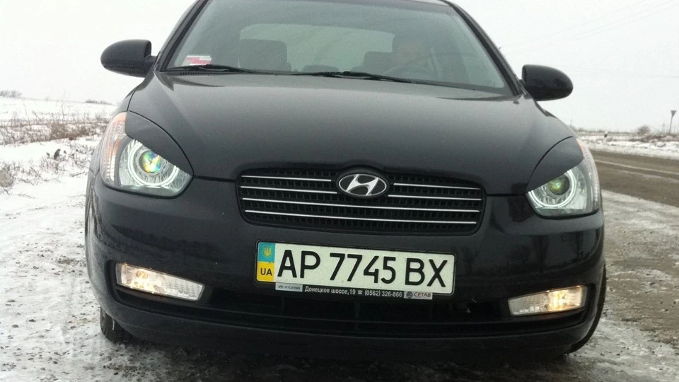 Hyundai Verna Zluka 5