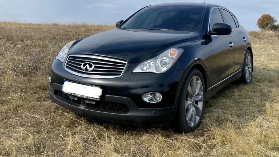 Infiniti EX