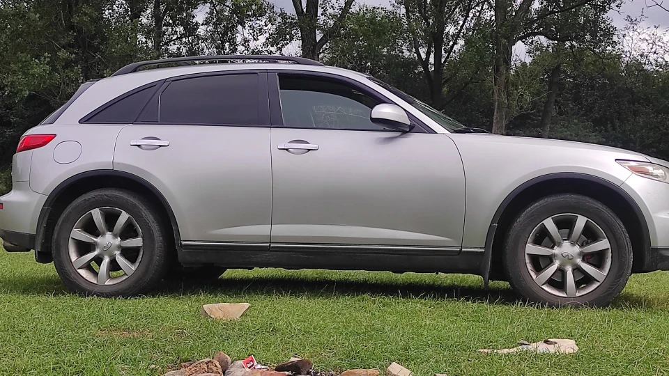 Infiniti FX 2
