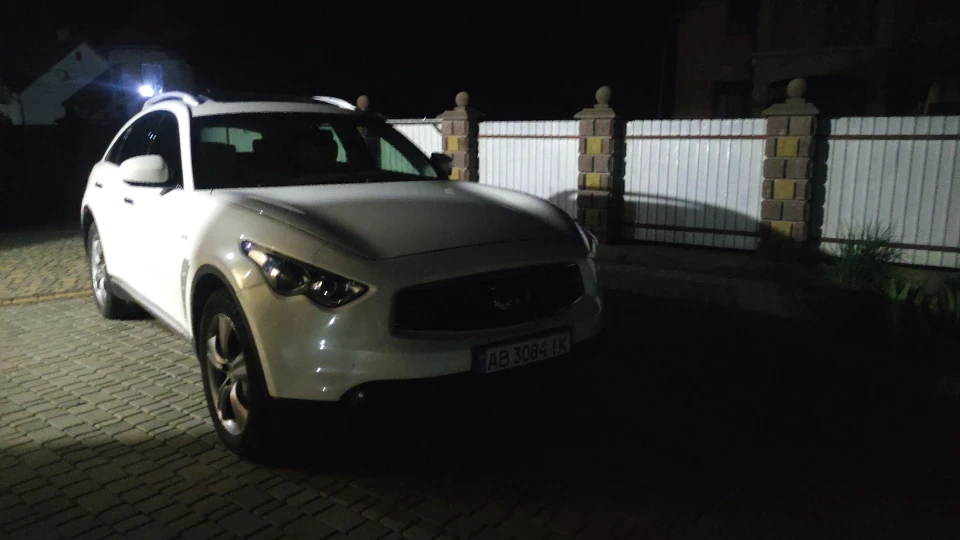 Infiniti FX