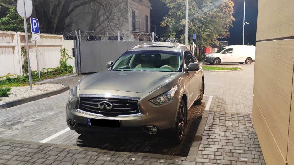 Infiniti FX 3