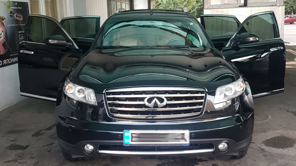 Infiniti FX 4