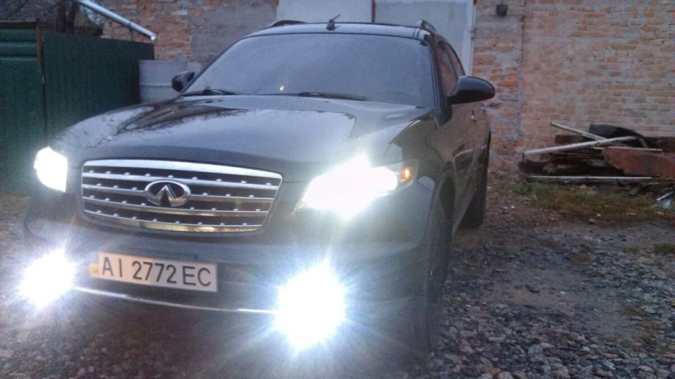 Infiniti FX 2