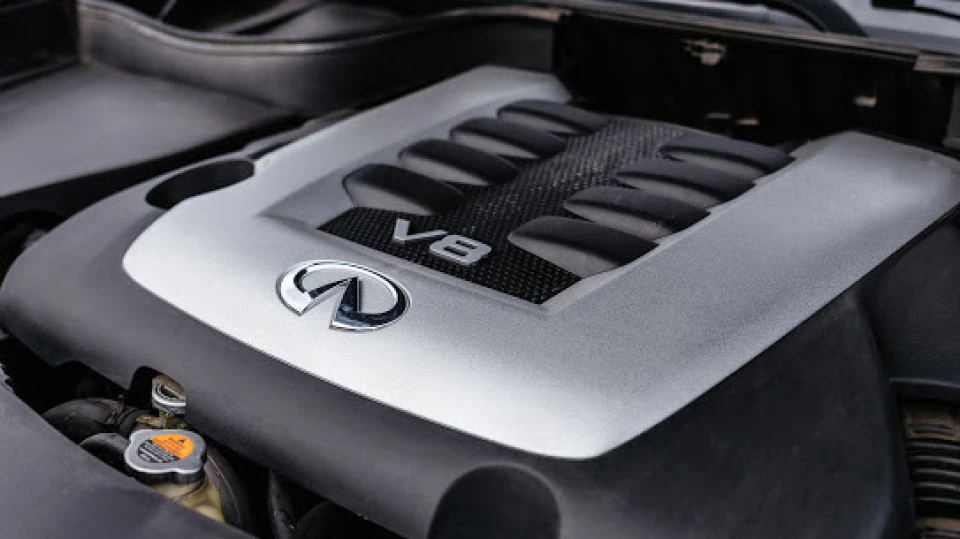 Infiniti FX 4