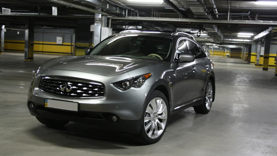 Infiniti FX 2