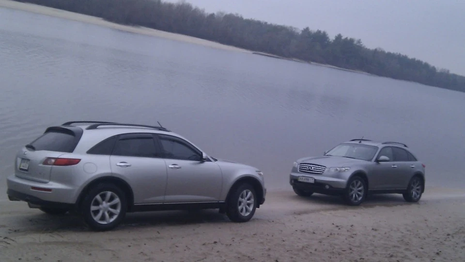 Infiniti FX 2