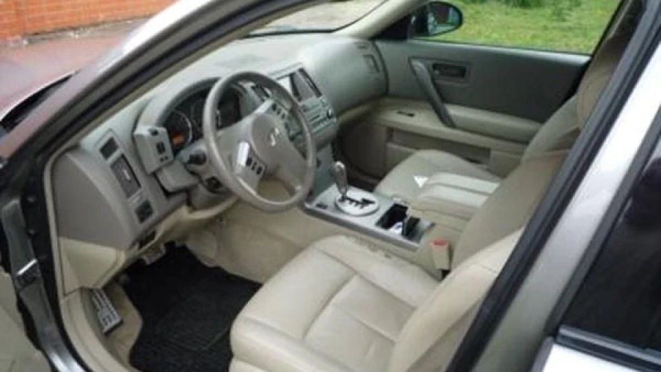 Infiniti FX 2
