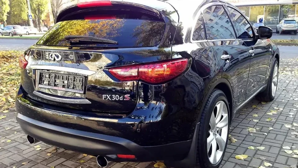 Infiniti FX 2