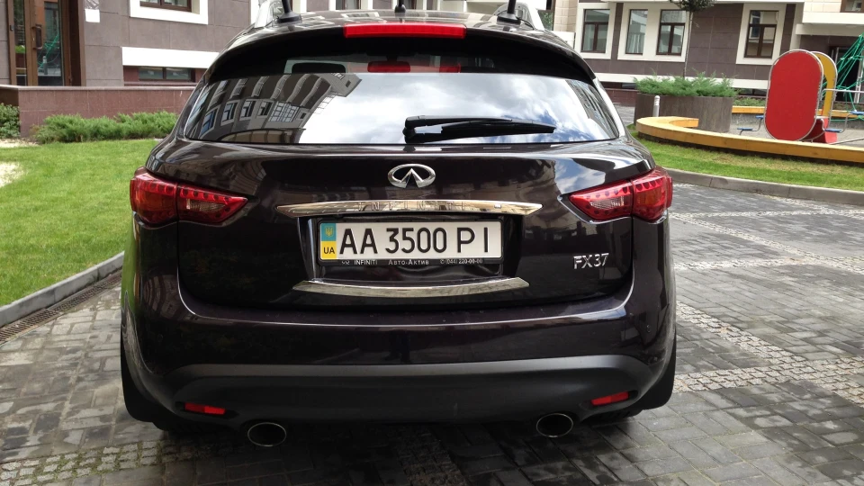 Infiniti FX 2