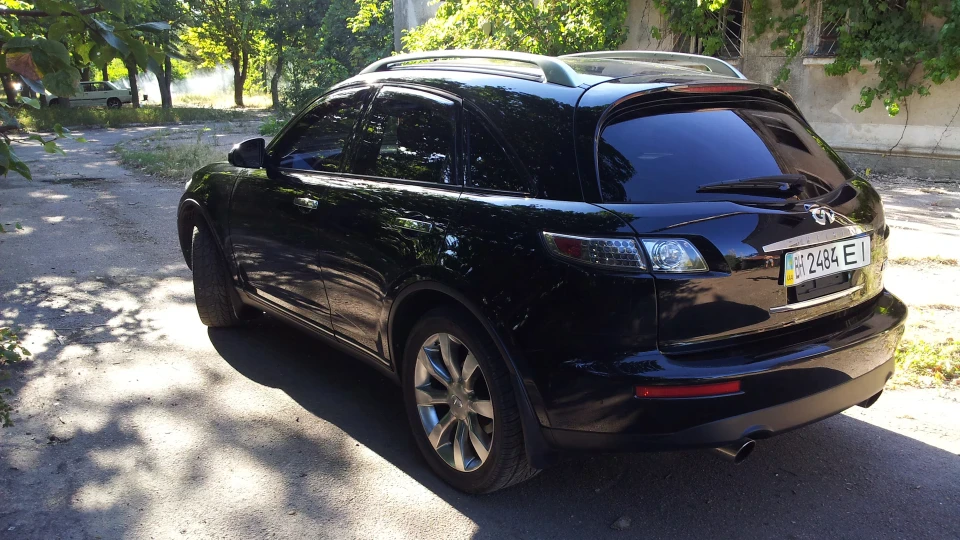 Infiniti FX 5