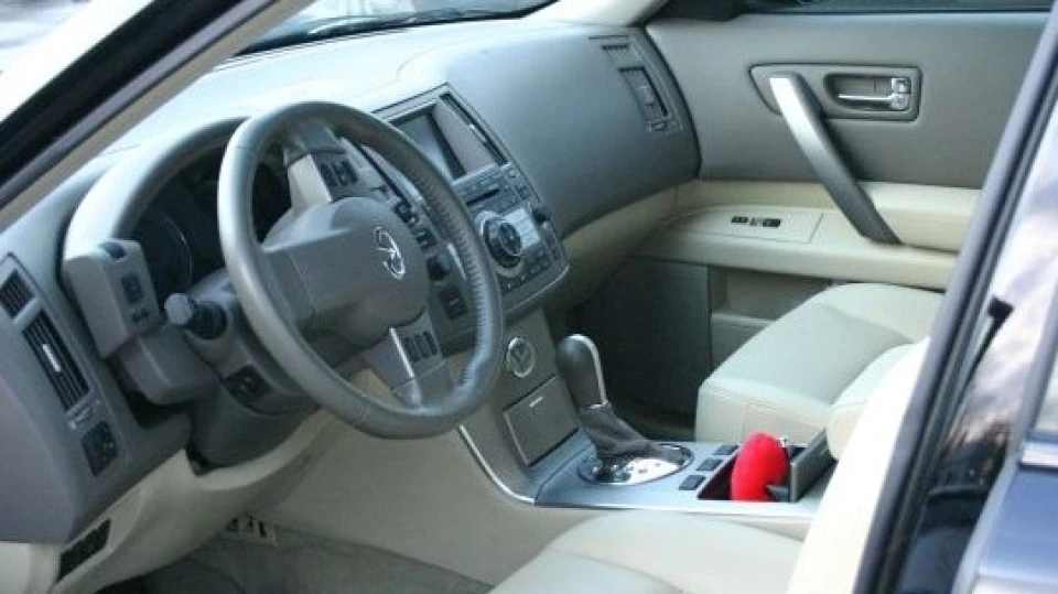 Infiniti FX 5