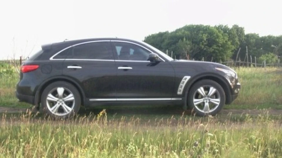Infiniti FX 5