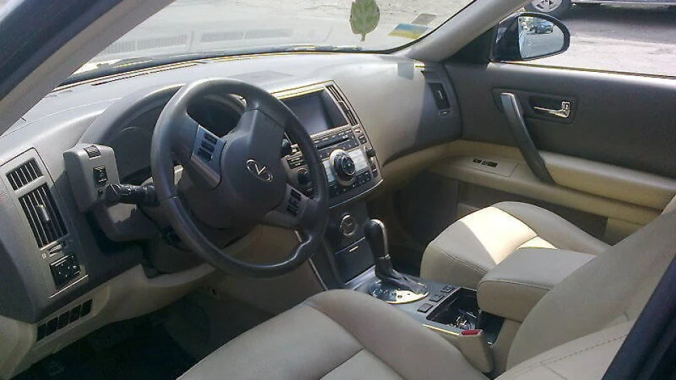 Infiniti FX 2