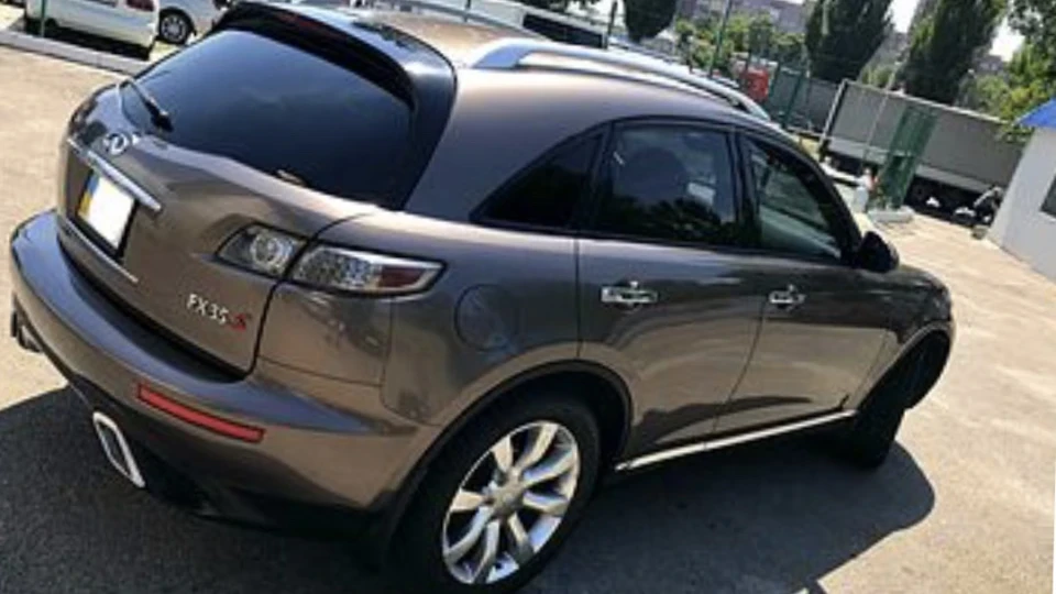 Infiniti FX 2
