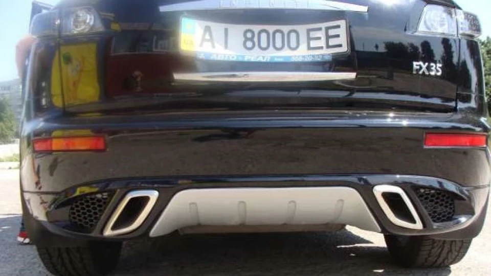 Infiniti FX 4