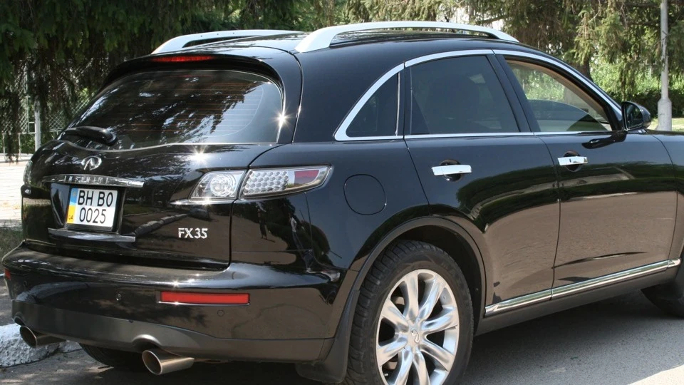 Infiniti FX 5