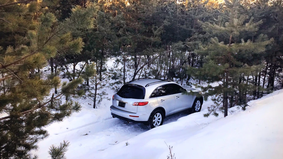 Infiniti FX 35 4