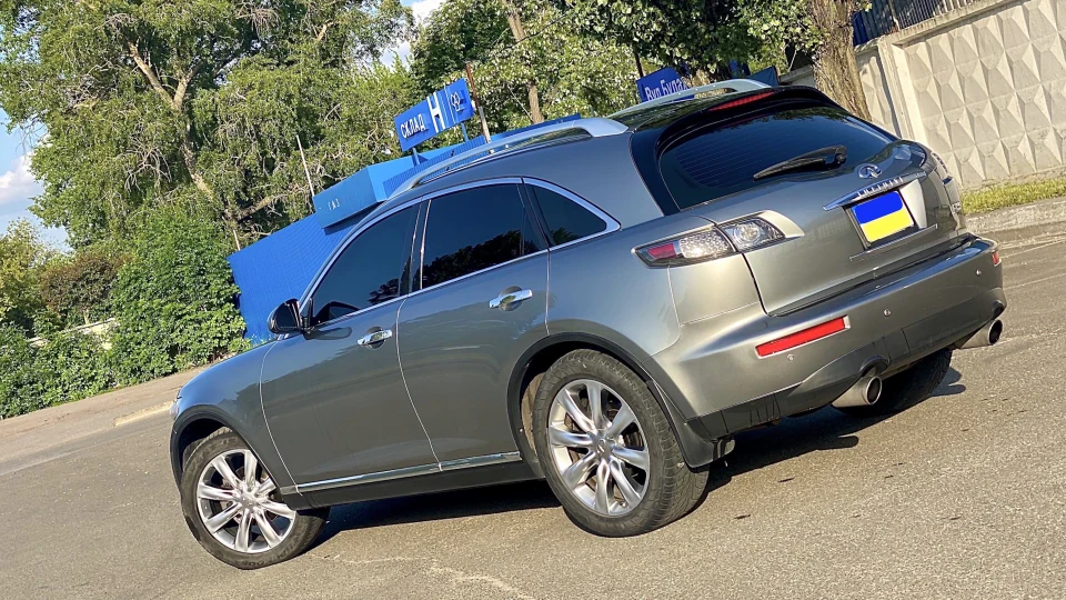 Infiniti FX 35