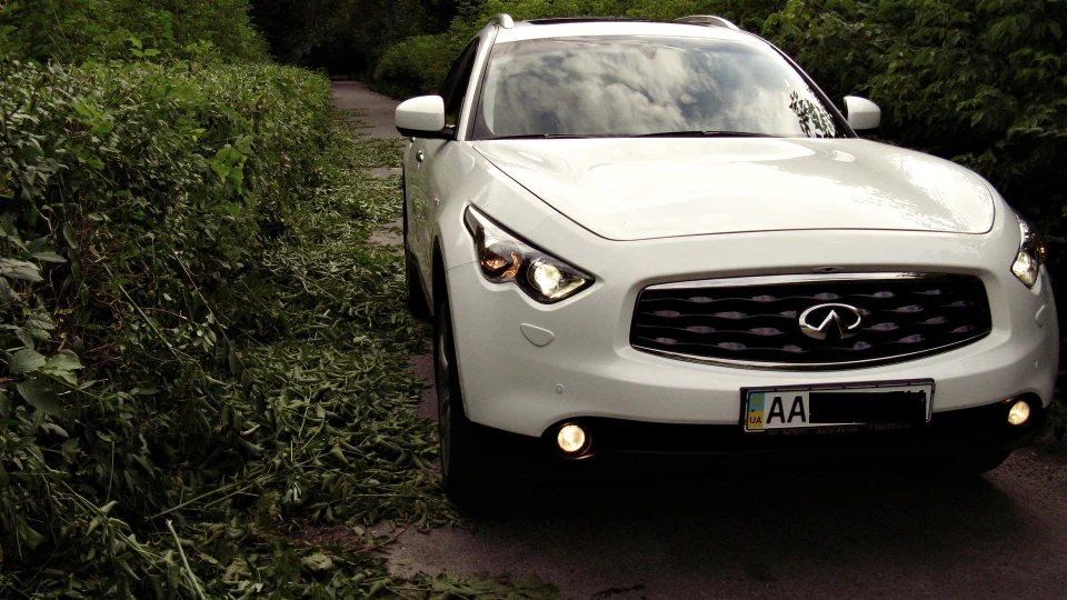 Infiniti FX 50s 3