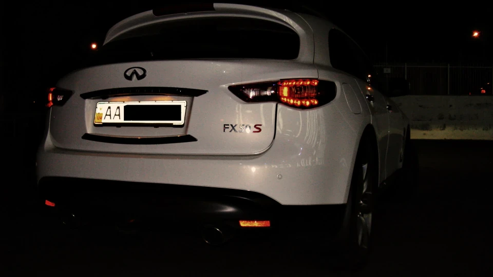 Infiniti FX 50s 5