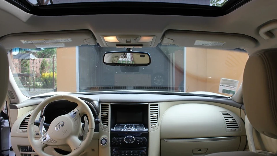 Infiniti FX Біла Чайка 4