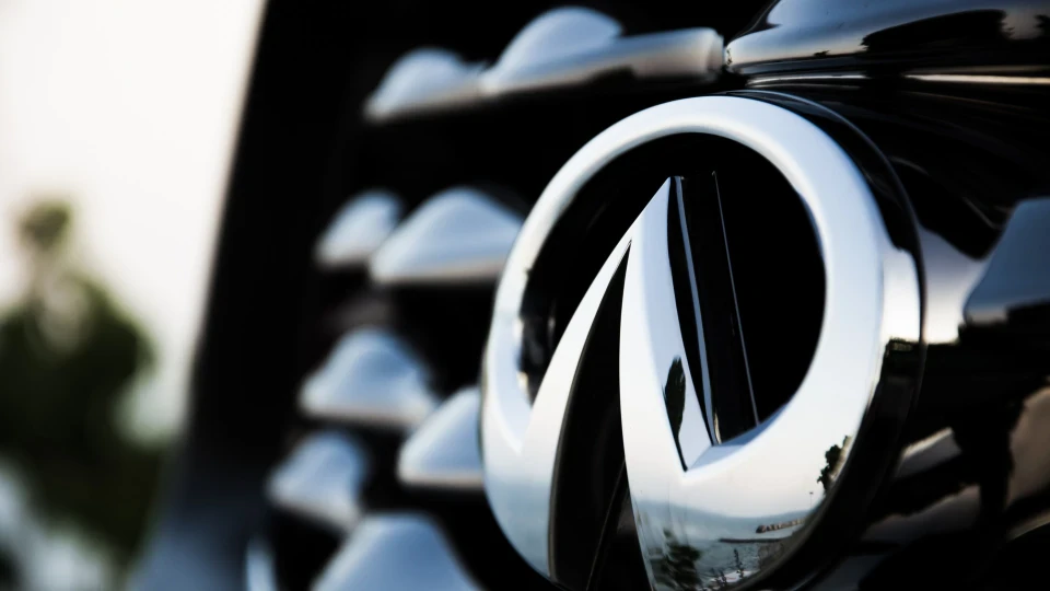 Infiniti FX броневичок 2