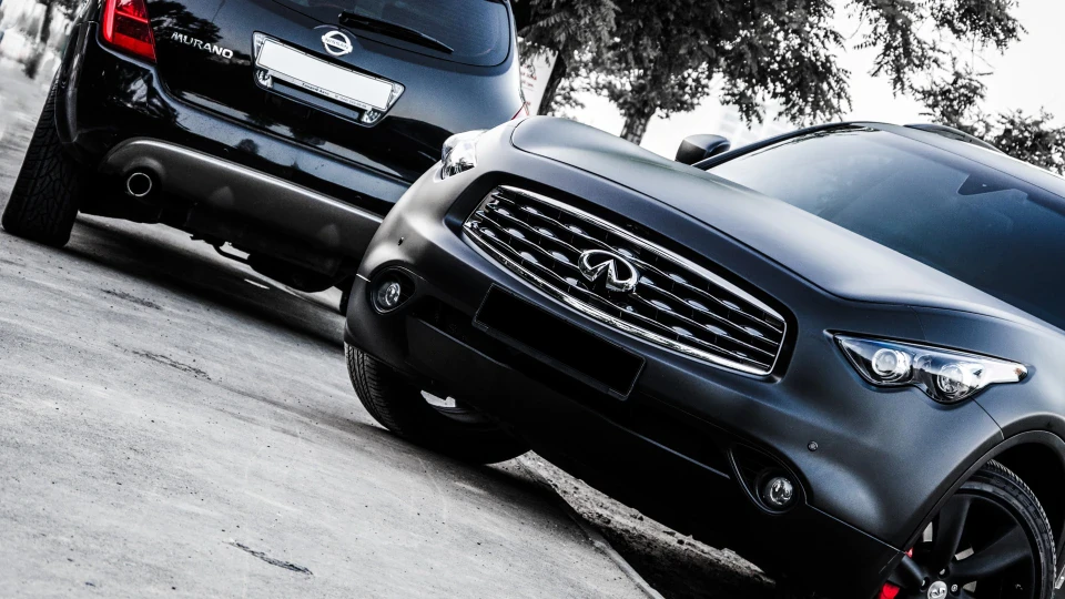 Infiniti FX броневичок 5