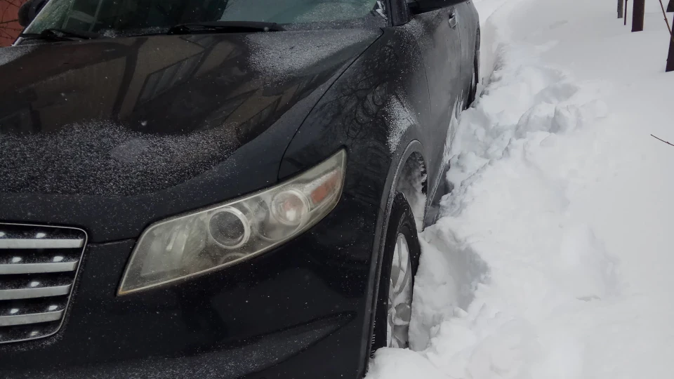 Infiniti FX ЧОРНИЙ ЧУМАДАН 2
